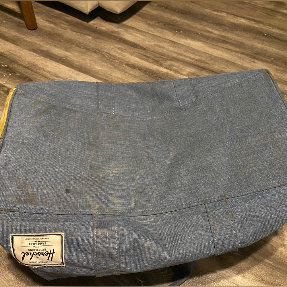 Hershel Duffle - image 3